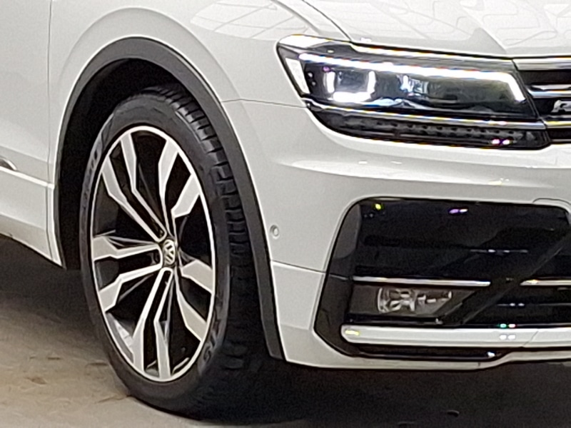 Used Volkswagen Tiguan 2019 for sale - 76354420: Photo 9