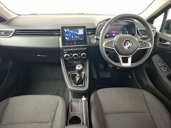 Used Renault Clio 2023 for sale - 78660852: Photo