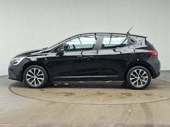 Used Renault Clio 2023 for sale - 78660852: Photo