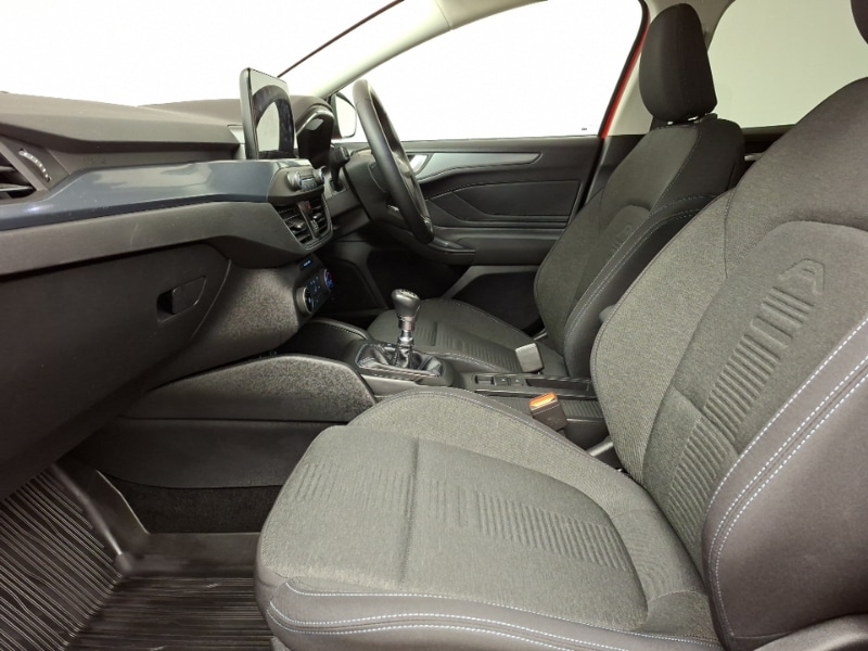 Used Ford Focus 2019 for sale - 77652297: Photo 5