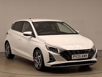 Used Hyundai i20 2025 for sale - 76244369: Photo