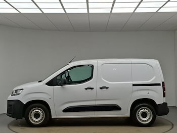 Used Citroen Berlingo 2024 for sale - 79343556: Photo