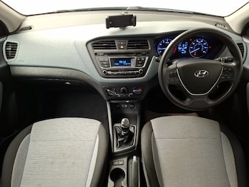 Used Hyundai i20 2015 for sale - 79231567: Photo