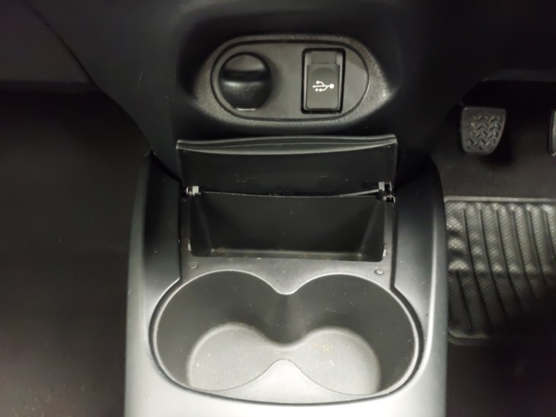 Used Toyota Yaris 2019 for sale - 76842587: Photo 17