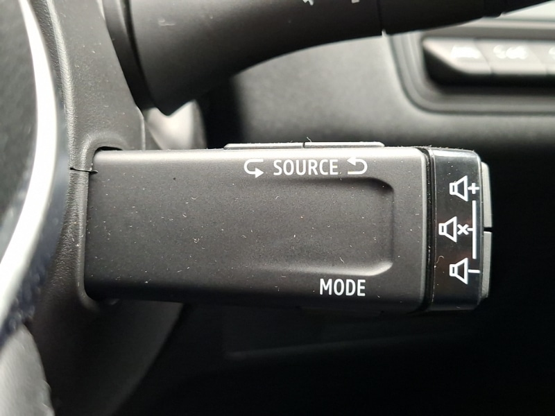 Used Renault Captur 2023 for sale - 77751456: Photo 15