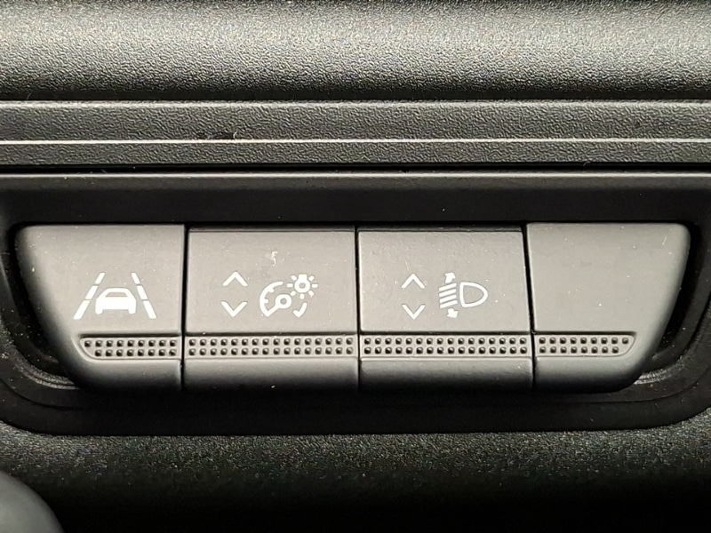 Used Renault Captur 2023 for sale - 77751456: Photo 18