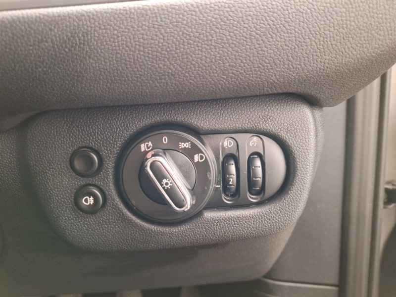 Used MINI Clubman 2019 for sale - 76683746: Photo 19