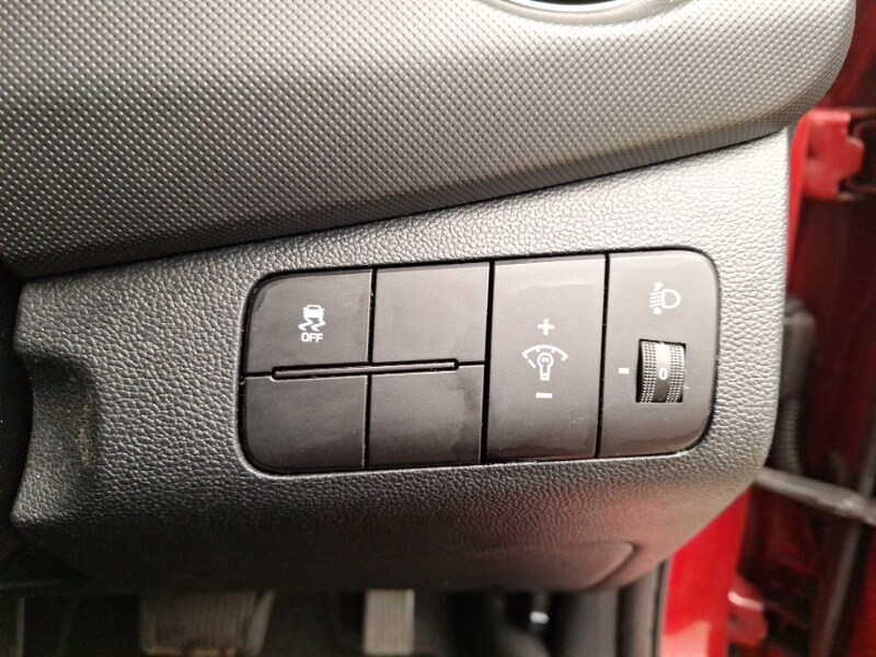 Used Hyundai i10 2018 for sale - 76721590: Photo 19