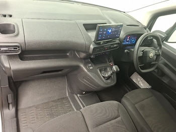 Used Citroen Berlingo 2024 for sale - 79263675: Photo