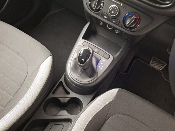 Used Hyundai i10 2024 for sale - 76062925: Photo 11