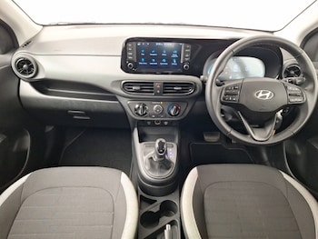 Used Hyundai i10 2024 for sale - 76062925: Photo 2