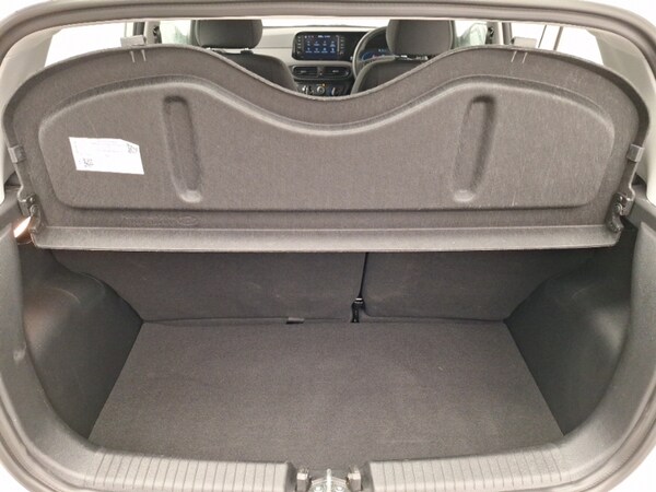 Used Hyundai i10 2024 for sale - 76062925: Photo 8