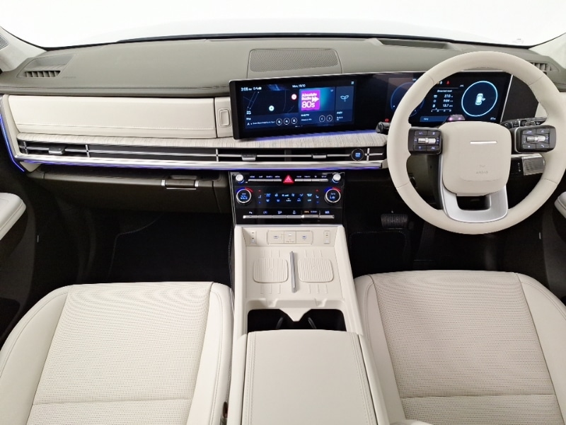 Used Hyundai Santa Fe 2025 for sale - 76258424: Photo 2