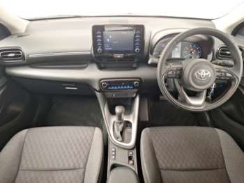 Used Toyota Yaris 2022 for sale - 75345310: Photo
