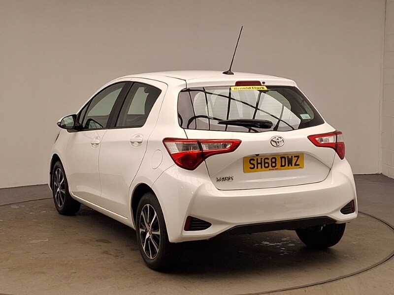 Used Toyota Yaris 2019 for sale - 77189713: Photo 3