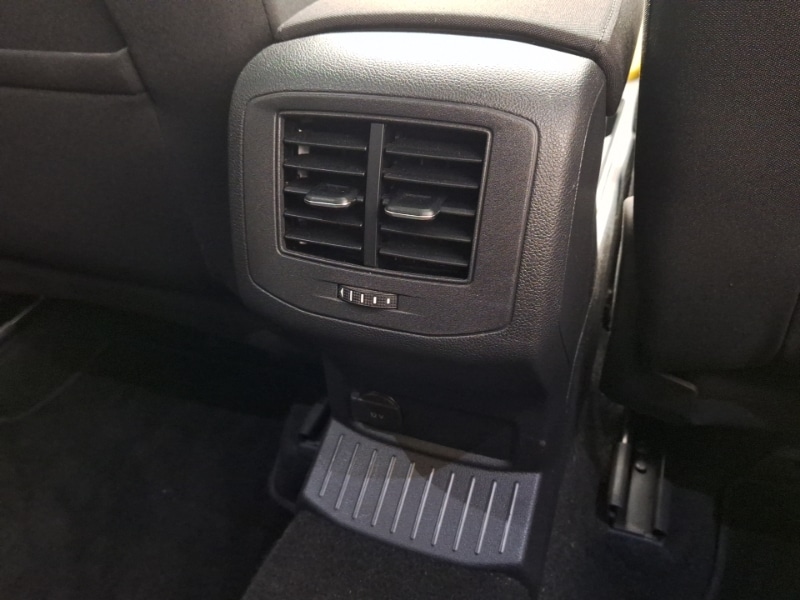 Used Volkswagen T-Roc 2018 for sale - 76418952: Photo 17