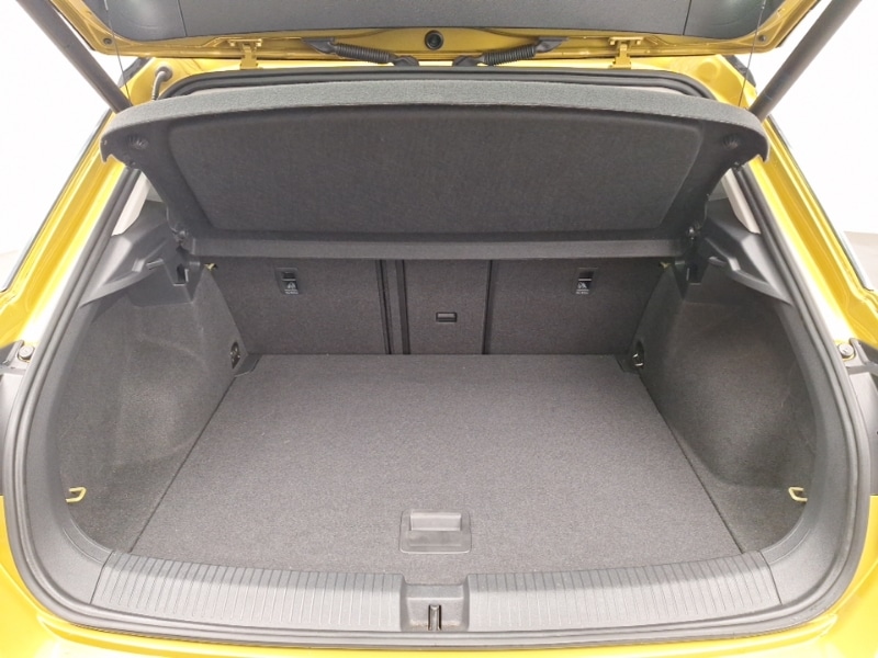 Used Volkswagen T-Roc 2018 for sale - 76418952: Photo 8