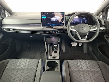 Used Volkswagen Golf 2025 for sale - 78916627: Photo
