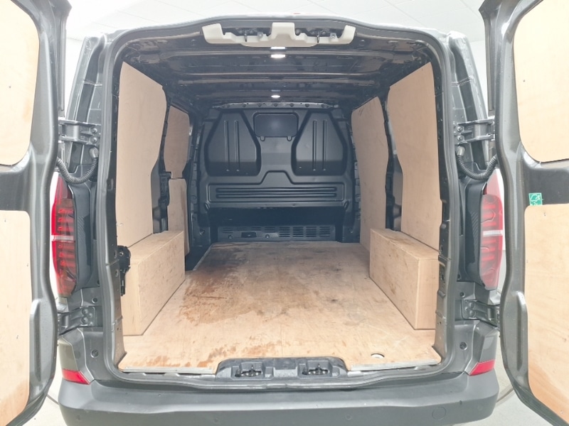 Used Volkswagen Transporter 2025 for sale - 78147501: Photo 8