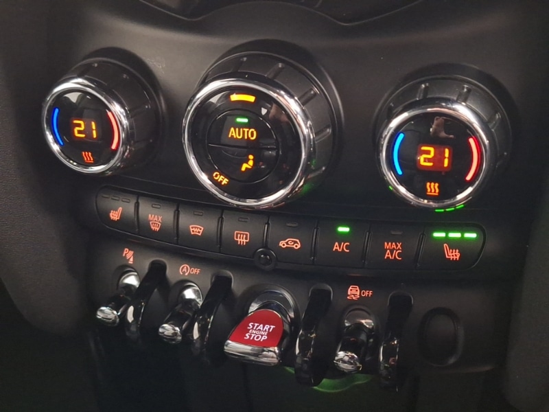 Used MINI Cooper 2019 for sale - 76543285: Photo 13