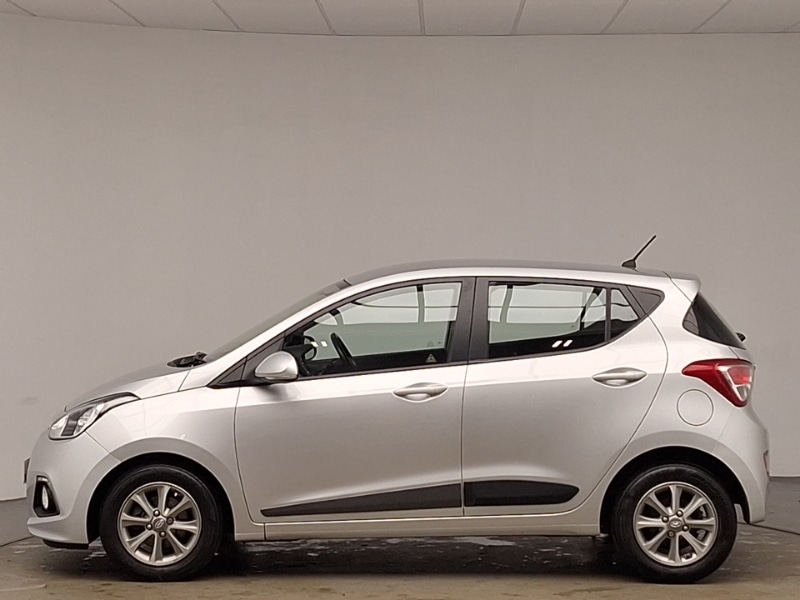 Used Hyundai i10 2014 for sale - 76987433: Photo 4