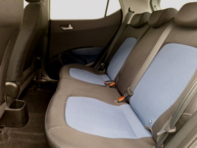 Used Hyundai i10 2014 for sale - 76987433: Photo 6