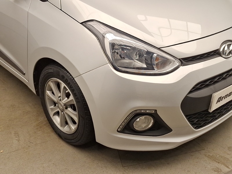 Used Hyundai i10 2014 for sale - 76987433: Photo 9
