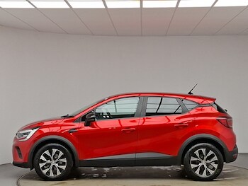 Used Renault Captur 2022 for sale - 77265713: Photo