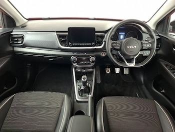 Used Kia Stonic 2023 for sale - 79466455: Photo
