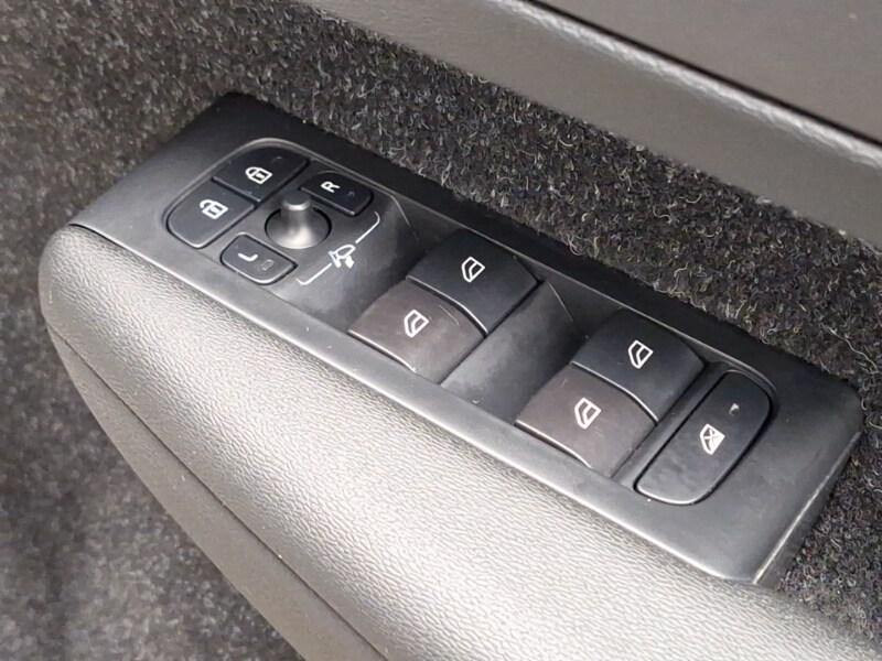 Used Volvo XC40 2019 for sale - 78155779: Photo 12