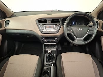 Used Hyundai i20 2015 for sale - 79466456: Photo