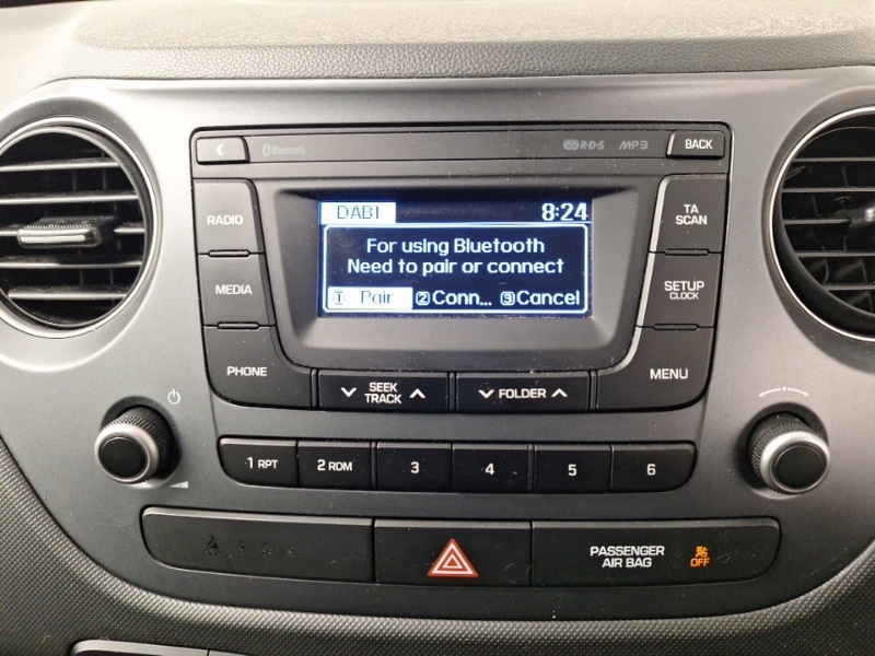 Used Hyundai i10 2017 for sale - 76885580: Photo 10