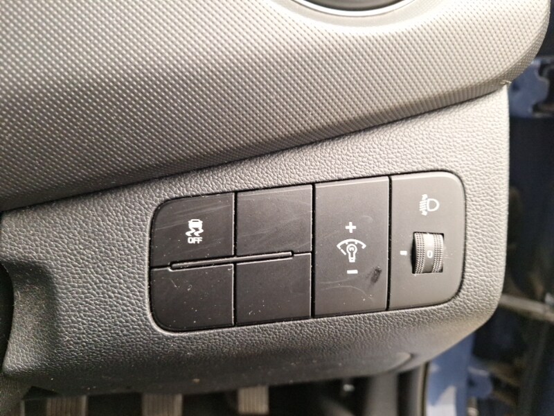 Used Hyundai i10 2017 for sale - 76885580: Photo 19