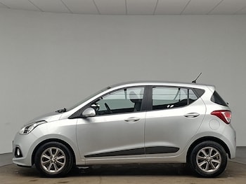 Used Hyundai i10 2016 for sale - 77938975: Photo
