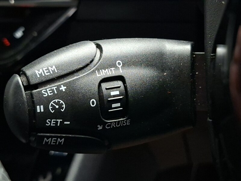 Used Peugeot 2008 2022 for sale - 77522775: Photo 17