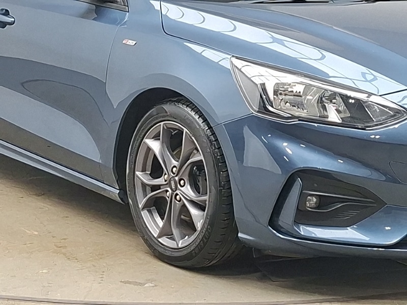 Used Ford Focus 2019 for sale - 77832561: Photo 9