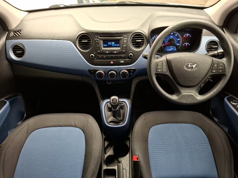 Used Hyundai i10 2015 for sale - 78178808: Photo 2