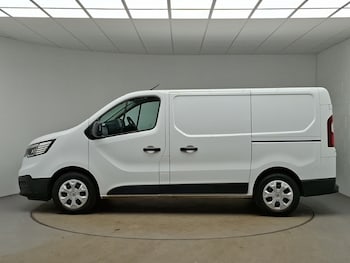 Used Renault Trafic 2024 for sale - 79332819: Photo