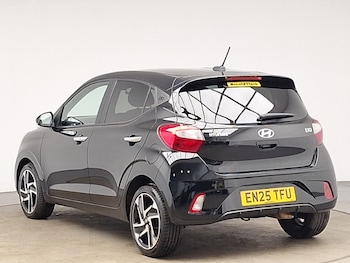 Used Hyundai i10 2025 for sale - 79393635: Photo