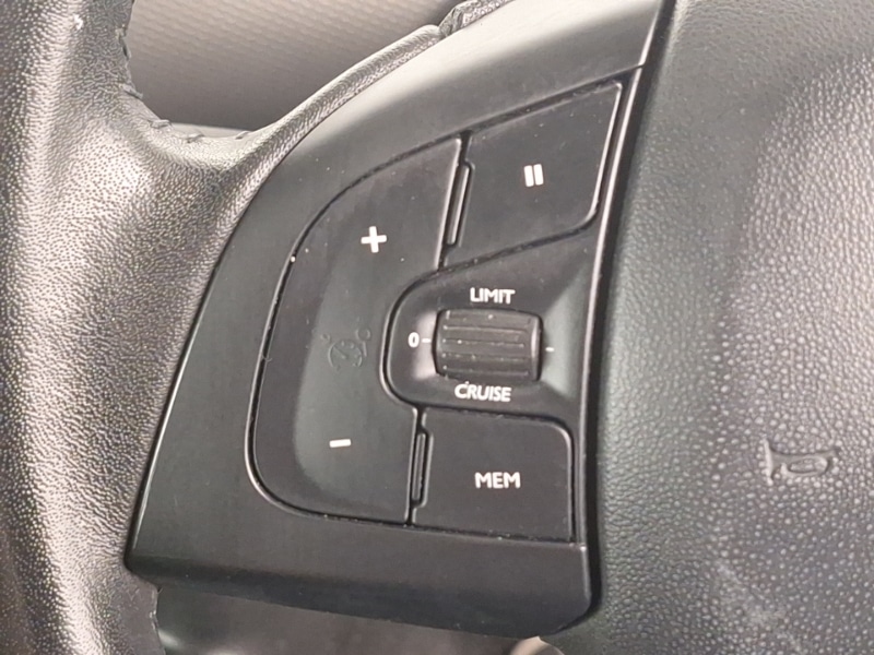 Used Citroen C4 Cactus 2018 for sale - 76078771: Photo 16