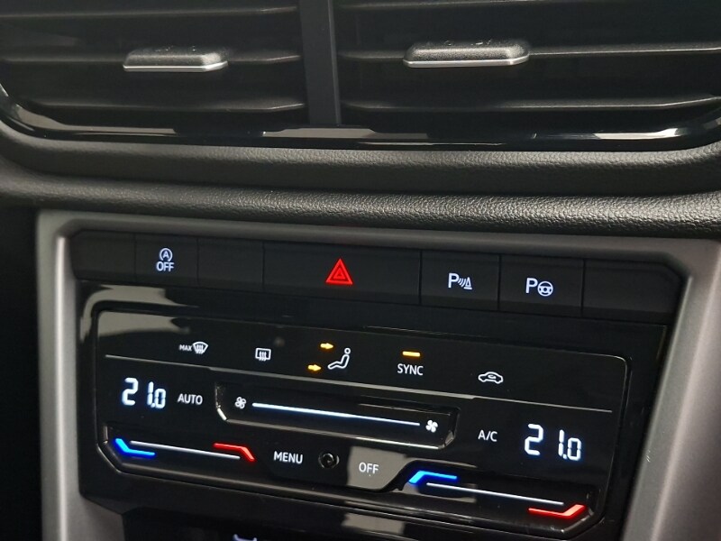 Used Volkswagen T-Roc 2023 for sale - 77716999: Photo 13