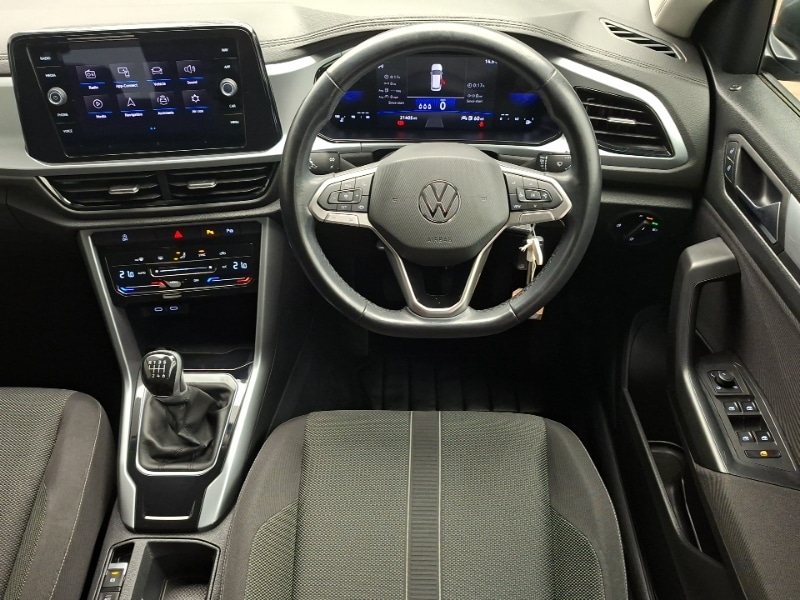 Used Volkswagen T-Roc 2023 for sale - 77716999: Photo 7