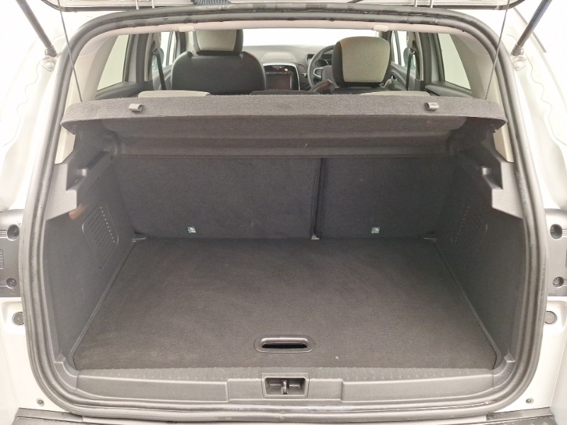 Used Renault Captur 2019 for sale - 76583706: Photo 8