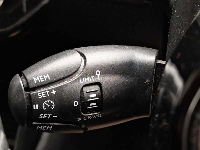 Used Peugeot 208 2022 for sale - 76920418: Photo 16