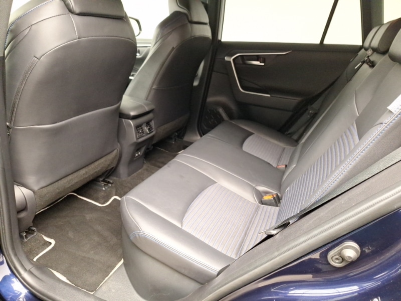 Used Toyota RAV4 2019 for sale - 76475521: Photo 6