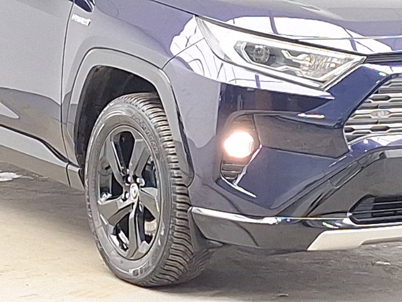 Used Toyota RAV4 2019 for sale - 76475521: Photo 9