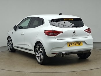 Used Renault Clio 2023 for sale - 79513774: Photo