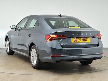 Used Skoda Octavia 2021 for sale - 79322180: Photo