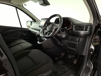 Used Renault Trafic 2023 for sale - 79704392: Photo