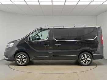 Used Renault Trafic 2023 for sale - 79704392: Photo